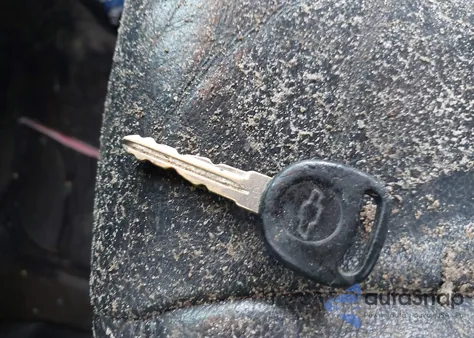 2008 Chevrolet Silverado 1500 Lt2 from USA, damaged, VIN 2GCEC13JX81159793